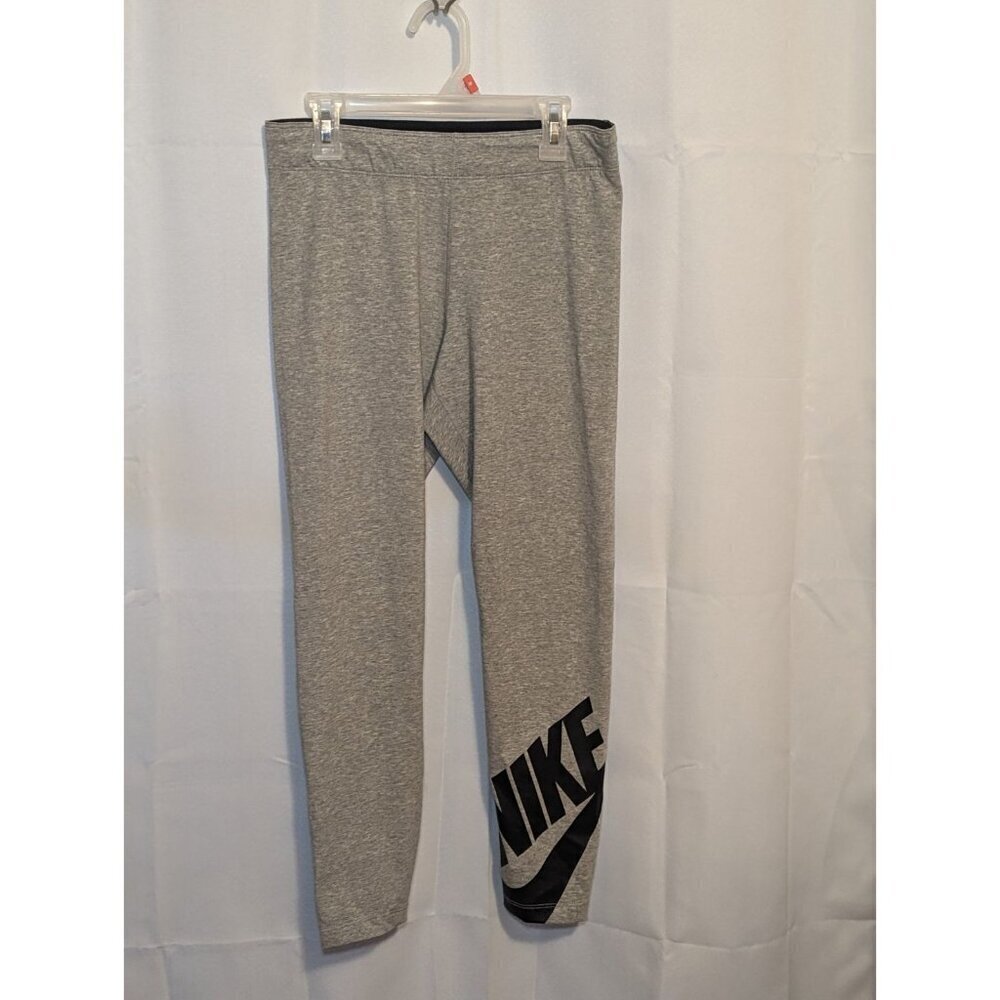 Nike Women's Grey Leggings Size Small "Just Do It" Big Logo Spellout On Leg